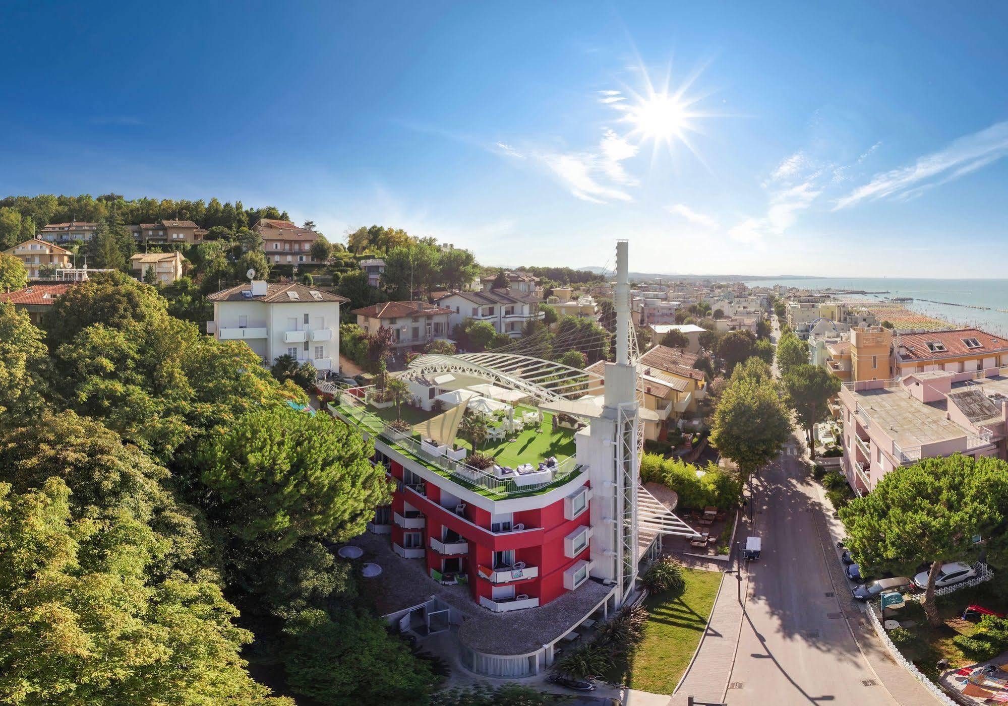 Duparc Hotel Gabicce Mare Bagian luar foto